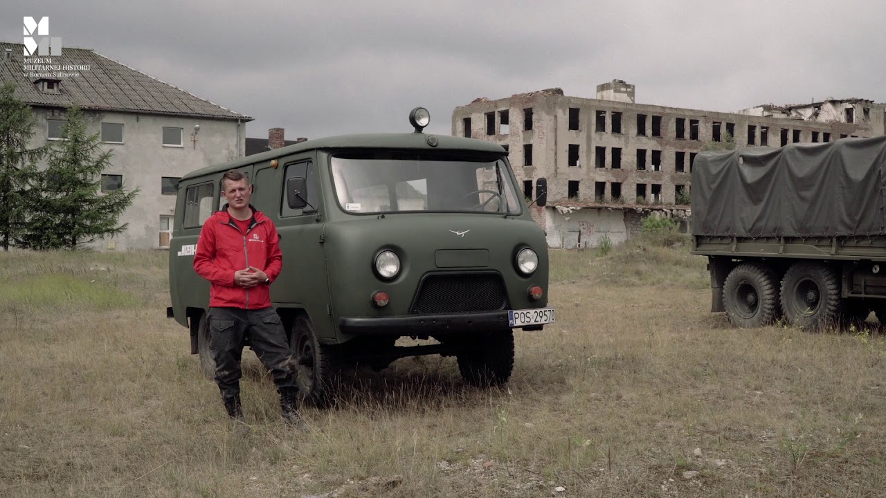 UAZ 452