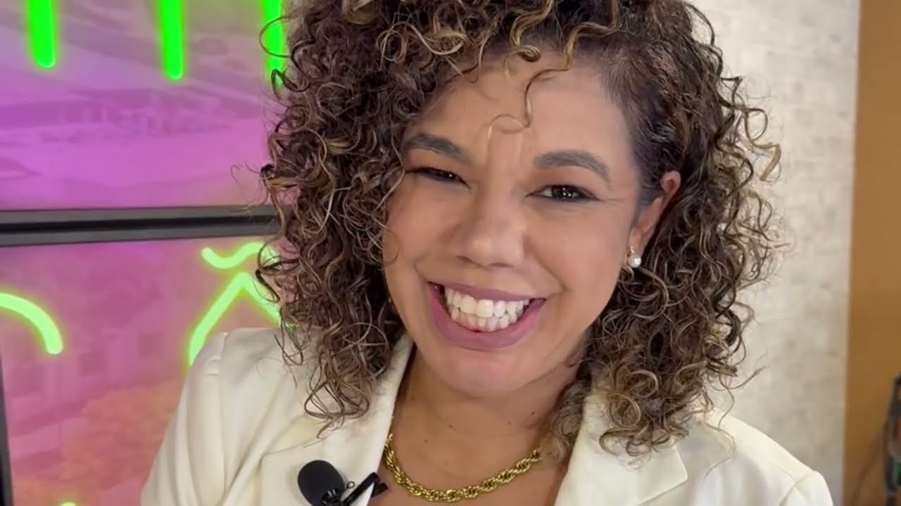 Teus Caracóis | Carol Rocha | Especialista em Cachos em Portugal
