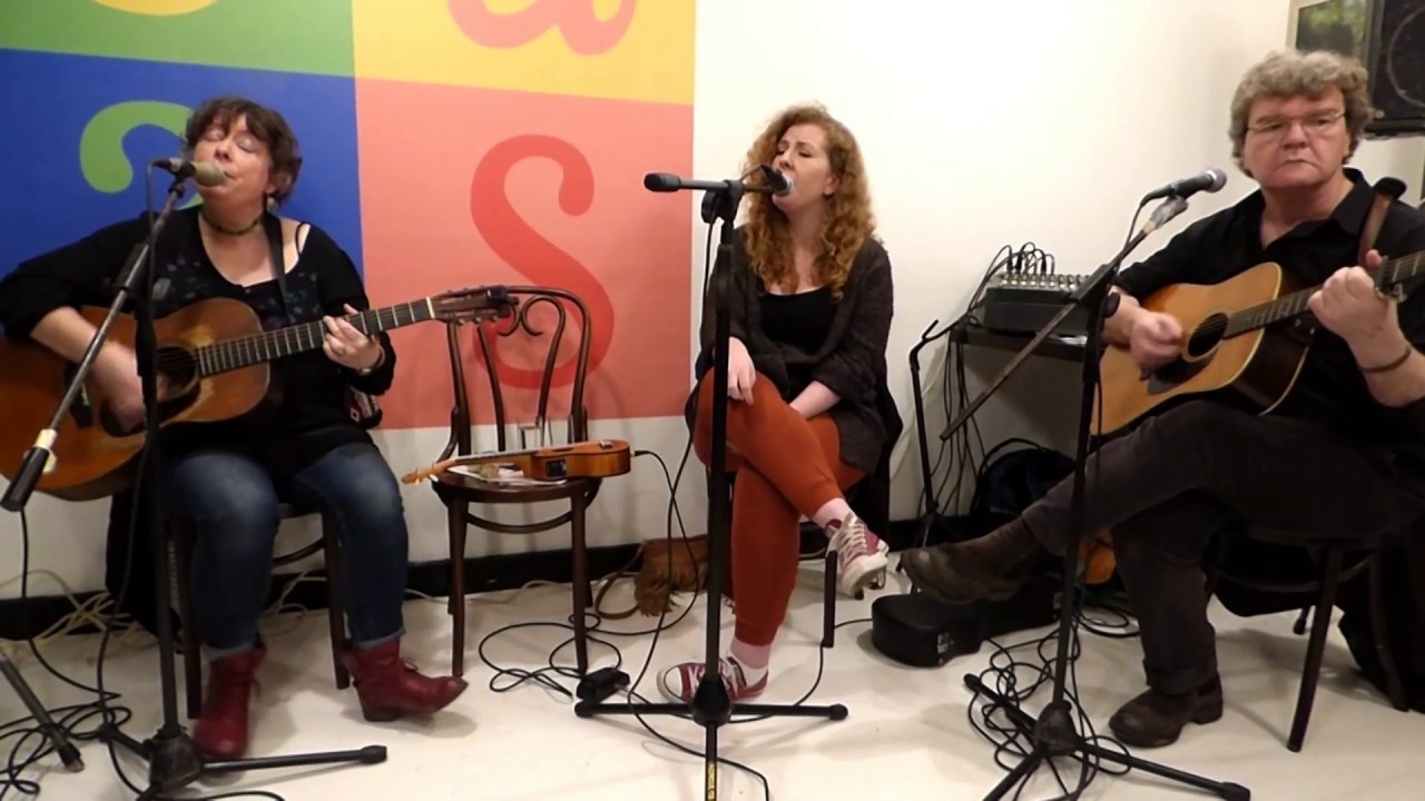 Greenshine - I'll Fly Away - Suas Coffee House, Ennis Trad Festival, 13.10.16.