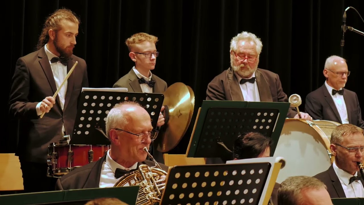 Johann Strauss ml.: Růže z jihu, op. 388 (valčík)