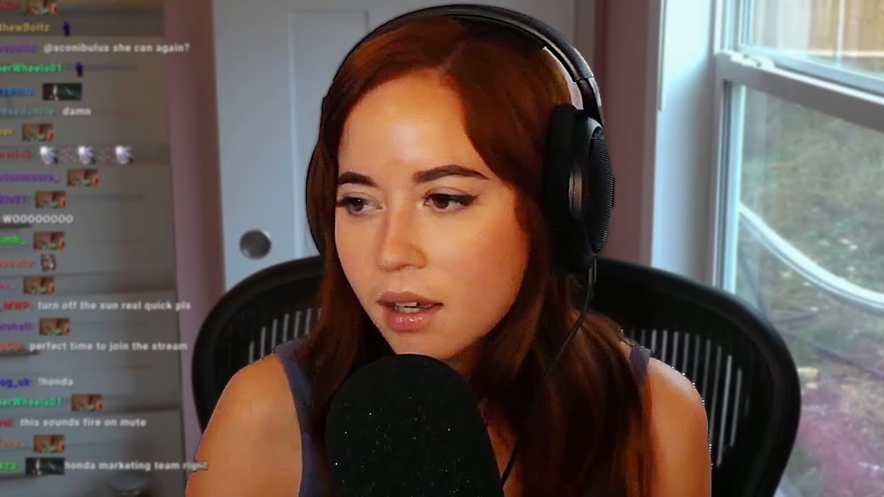 Maya singing for 11 minutes and 29 seconds