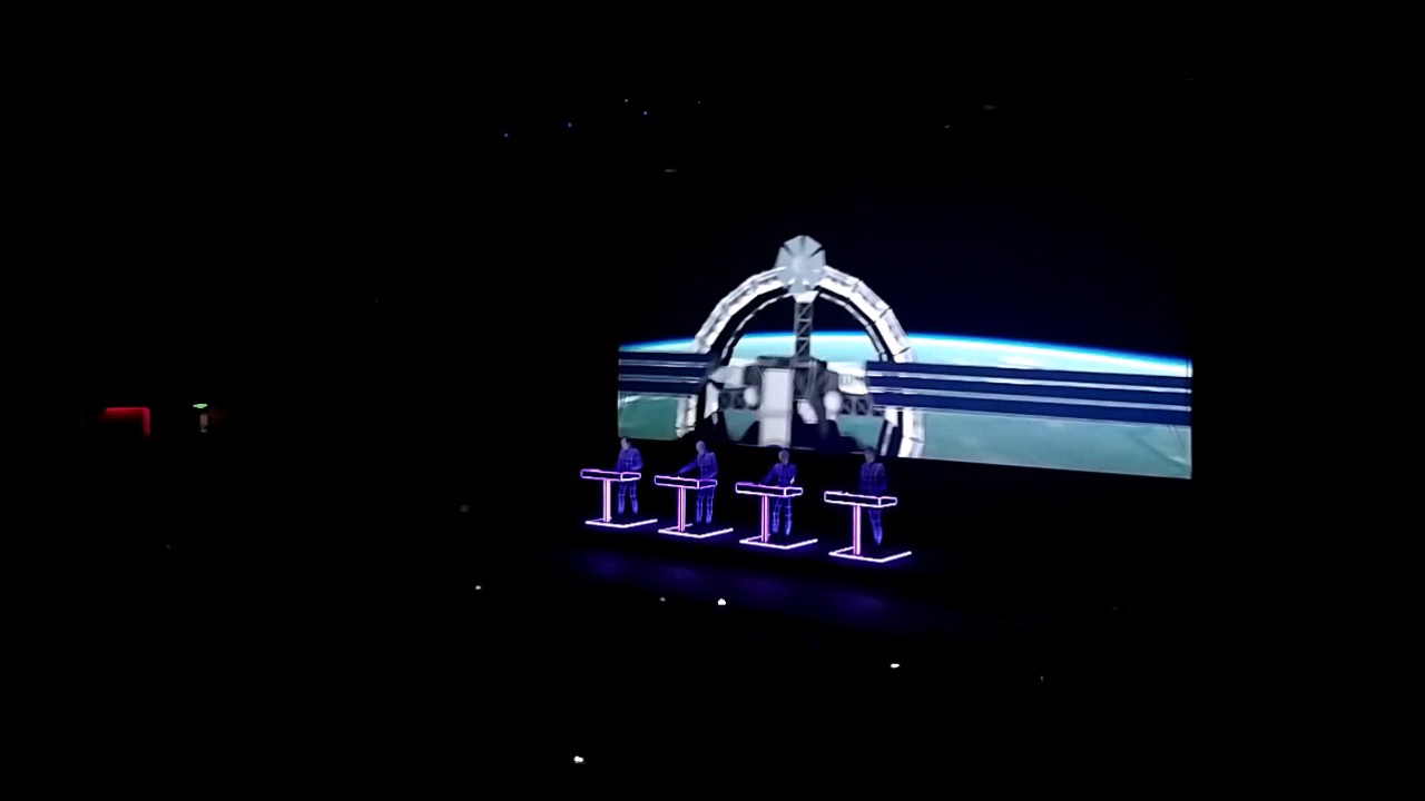 Kraftwerk - 3D - Chile 2016 - Spacelab