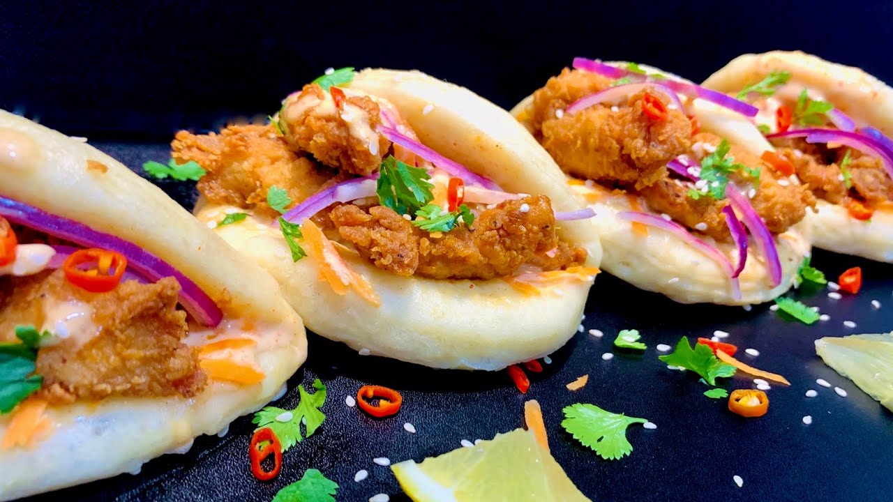 Crispy Chicken Bao buns | Steamed Bao buns with Crispy fried chicken Recipe