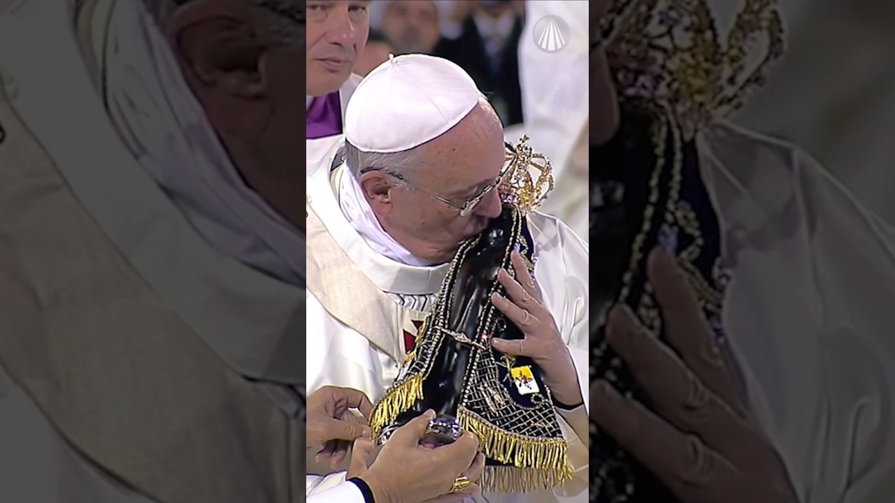 Parab&eacute;ns Papa Francisco! Nossa Senhora Aparecida e o Brasil inteiro te ama 🎂❤️🙏 #papafrancisco