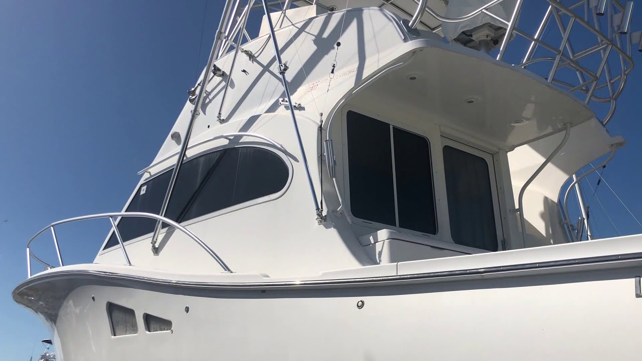 Beautiful 2008 Luhrs 35 Convertible W/ Twin Yanmar 480 HP motors (2189 & 2187 hrs) **Marathon, FL**