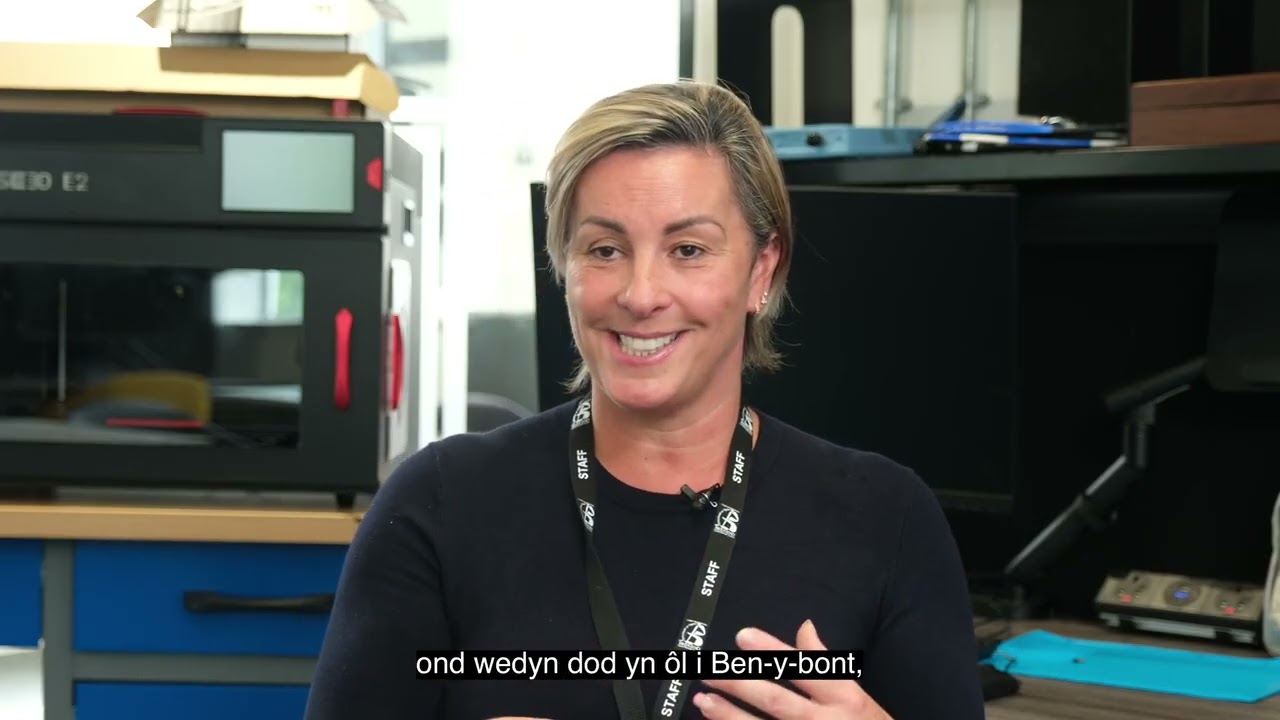 Future Makers Bridgend / Gwneuthurwyr y Dyfodol Pen-y-bont ar Ogwr