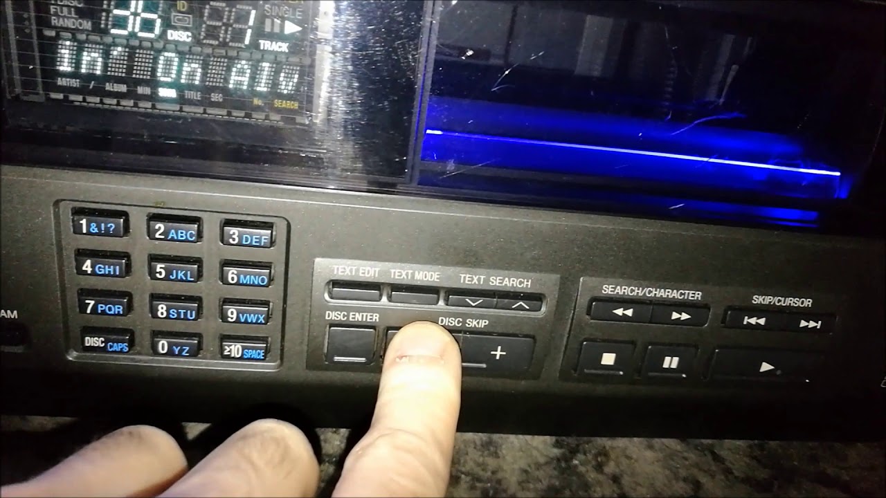 Technics SL-MC6 , Bester 110+1 CD changer ;-) mit Fernbedienung (German Video)
