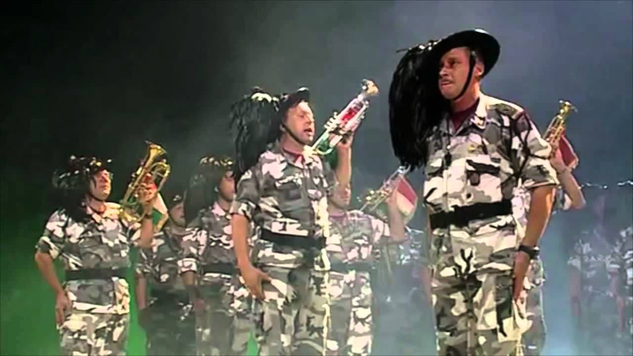Al Reggimento di Papà - Bersaglieri di Bedizzole Live from Canada