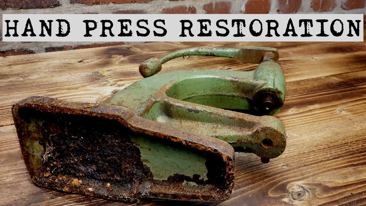 Rusty hand press - RESTORATION