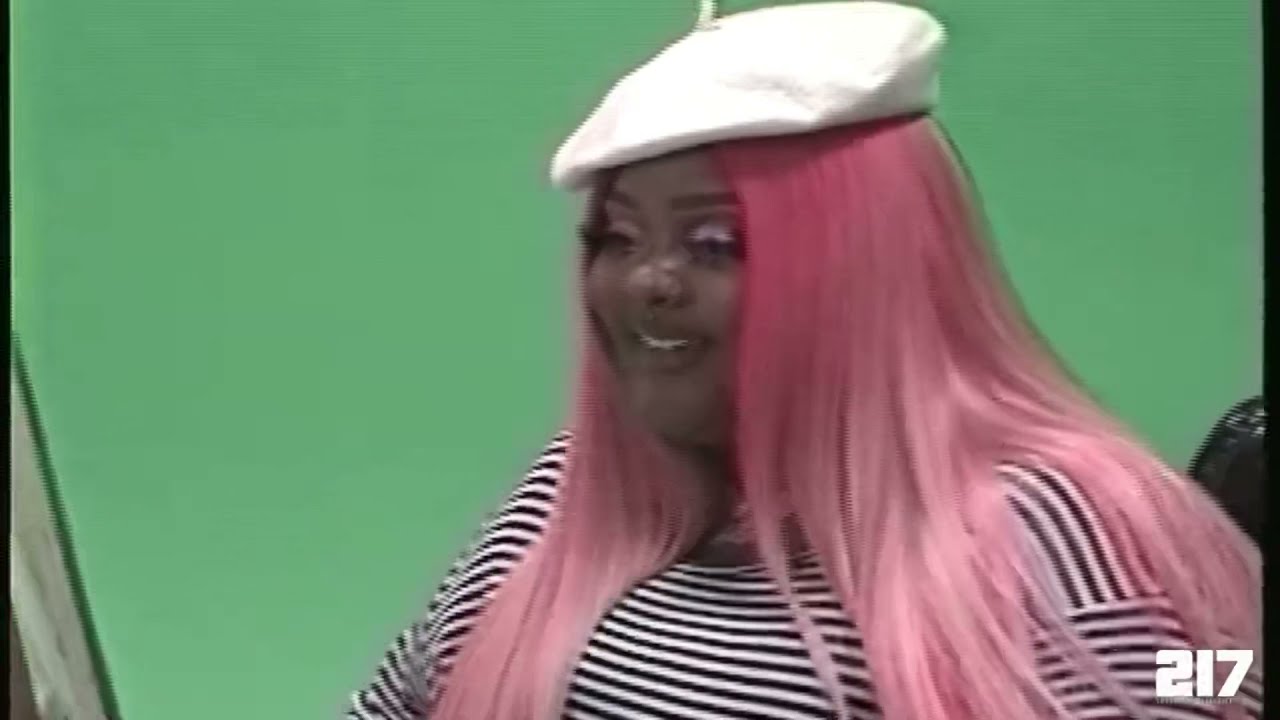 Tokyo Vanity’s Smoke N’ Stroke Behind The Scenes