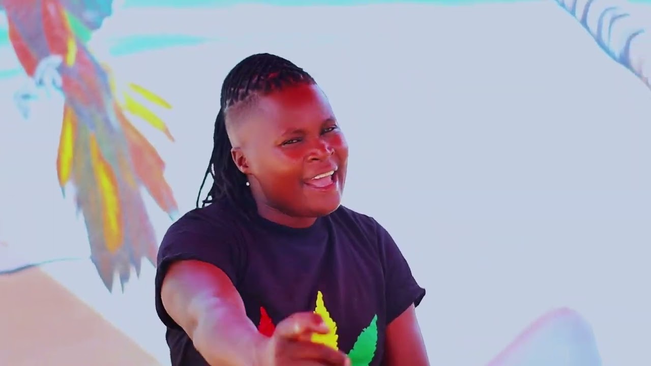 AMERUCAN REGGAE by QUEEN CIRA (OFFICIAL VIDEO)
