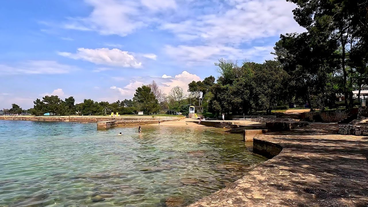 Strandpromenade / Strand beim Hotel Park Plava Laguna und Marea Suites Valamar / Poreč Kroatien