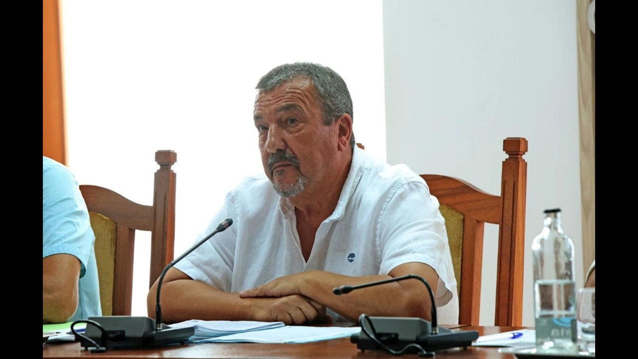 Jiménez responde a la oposición: 