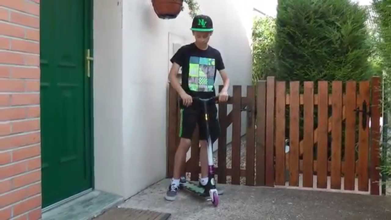 Trottinette freestyle : le no foot!