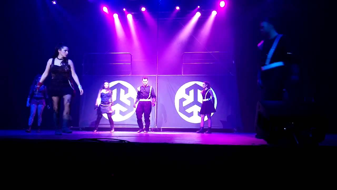 QUEEN, EL MUSICAL PARQUE DE ATRACCIONES 2016