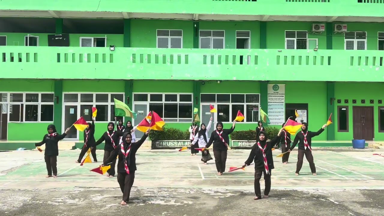 HARMONI SANTRI DALAM SEMANGAT ABADI - PP Darussalam Koposari ( Pentas Seni GAGAK XVI )