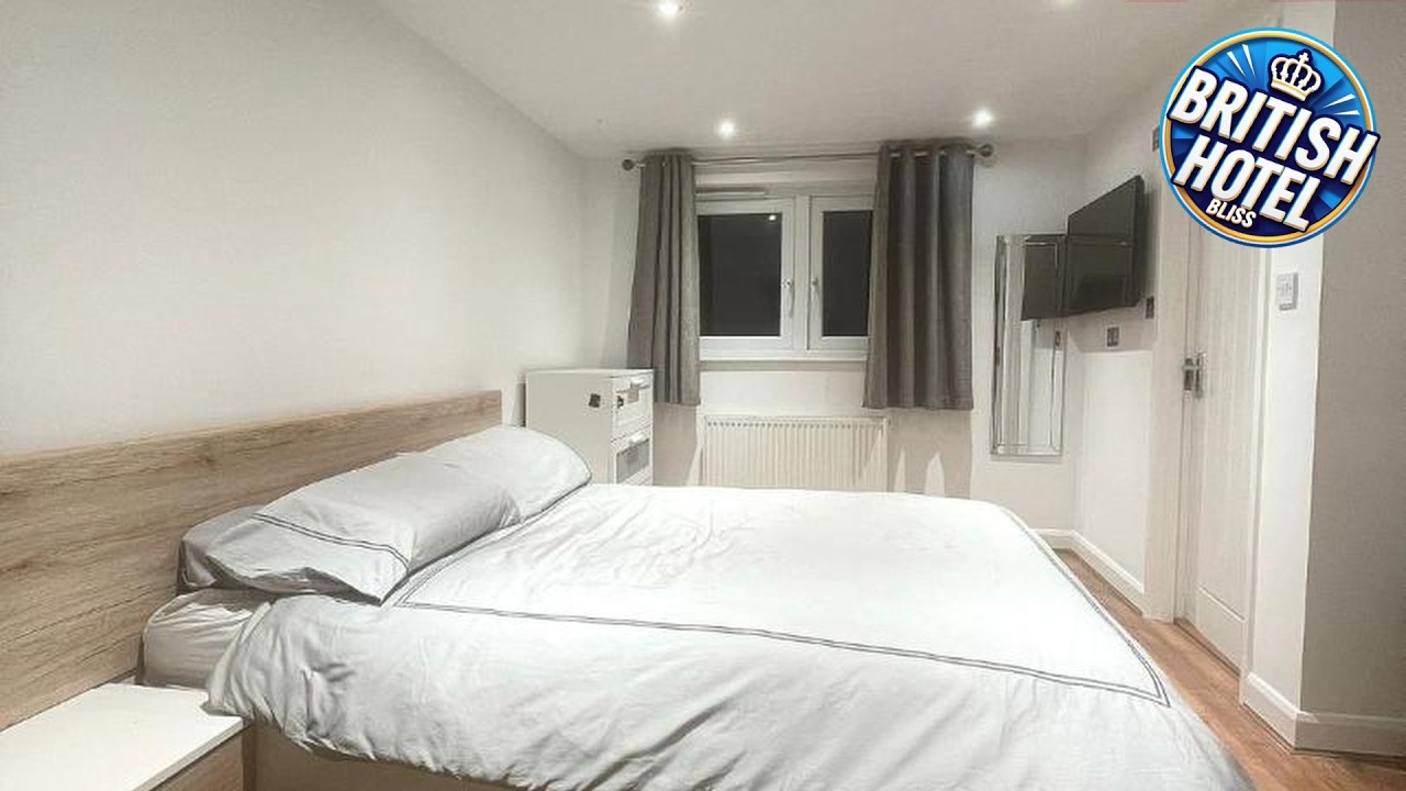 Spacious Private Room in Vibrant South London | London, United Kingdom | Hotel Review ⭐