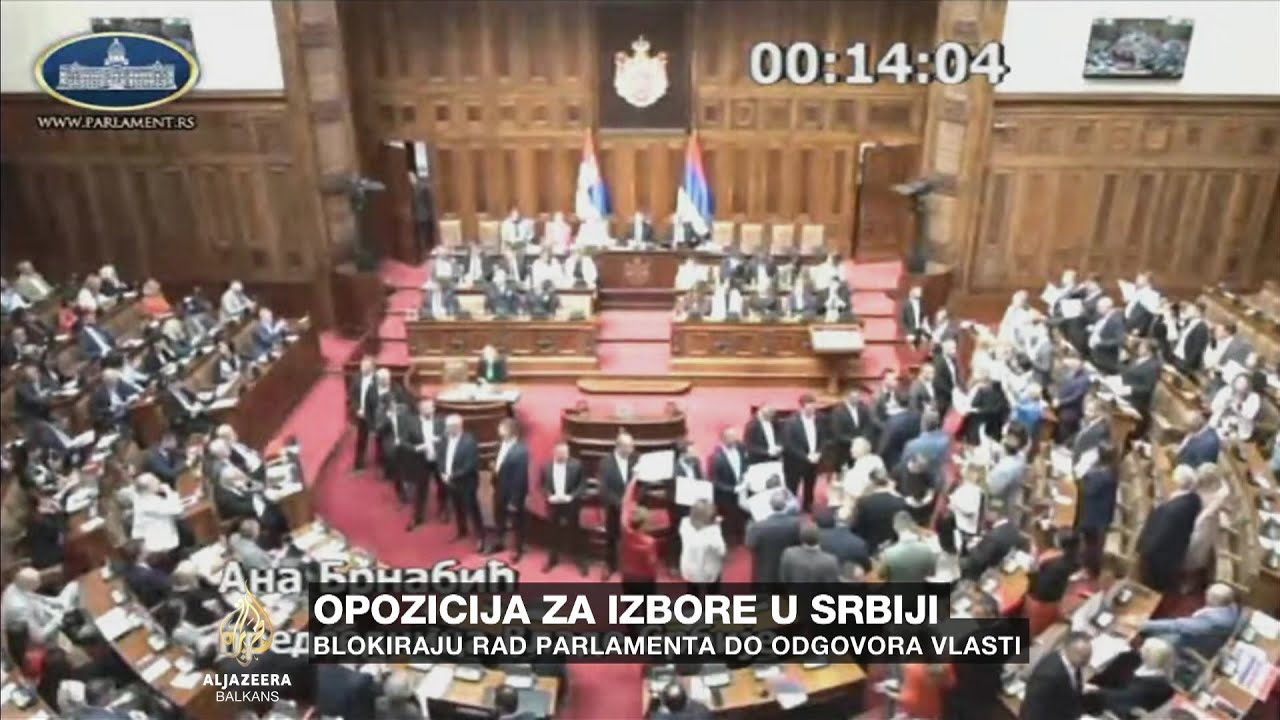 Opozicija ometa sjednicu Skupštine Srbije, traži vanredne izbore