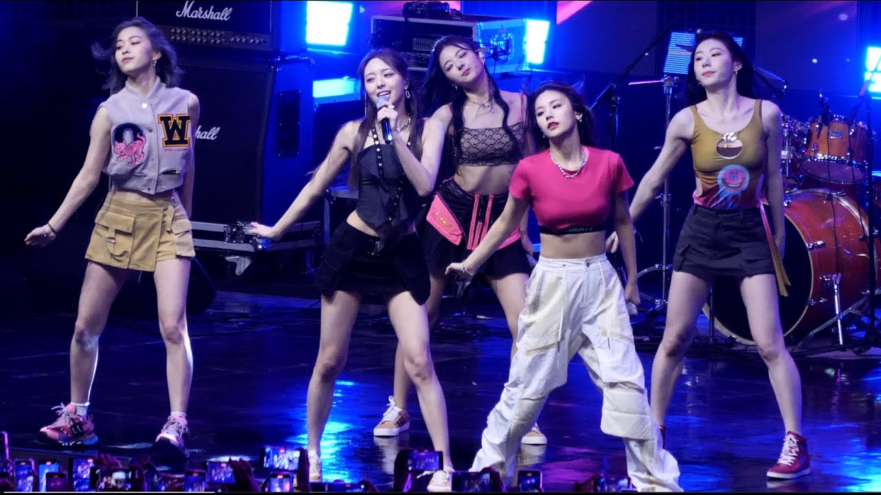 220929 있지 (ITZY) 'WANNABE'  4K Cam (동국대학교축제)