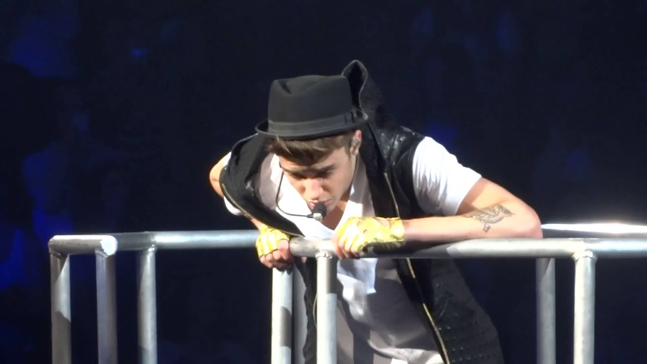 Justin Bieber Be Alright Live Montreal 2012 HD 1080P