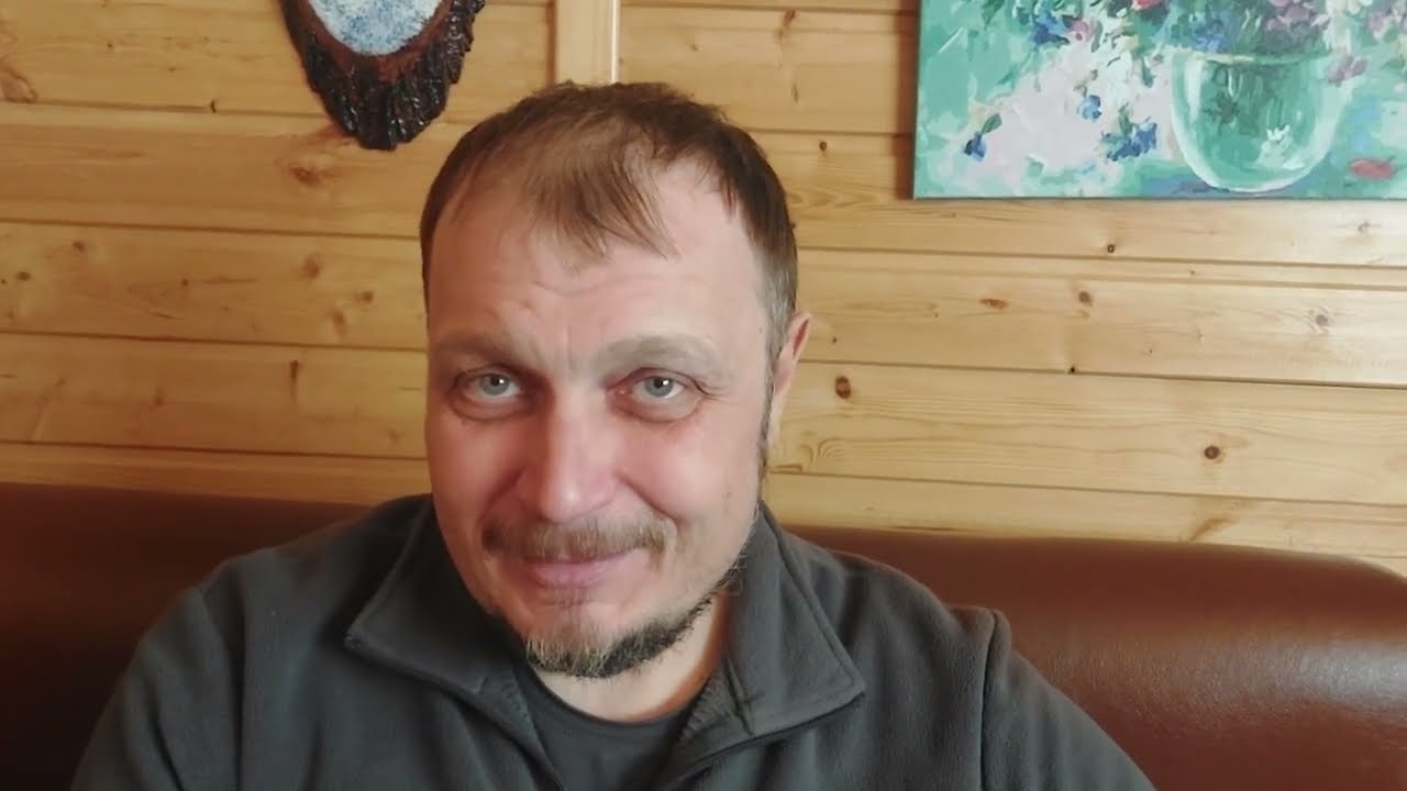 Продолжаю строительные работы в феврале. Утепление потолка опилками. И другие работы.
