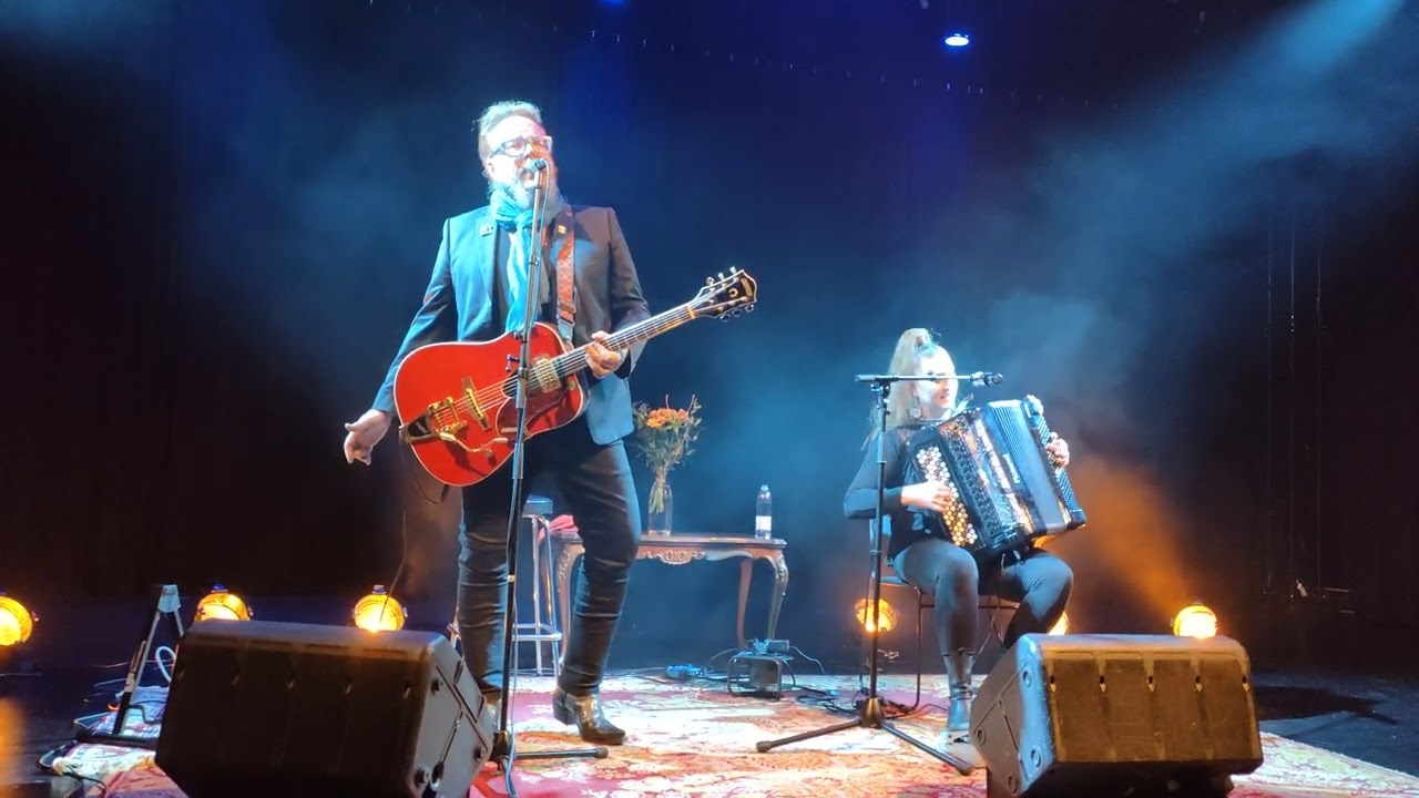 Netta Skog ja Kaarle Viikate Teatteri Vanha Juko 23.9.2023