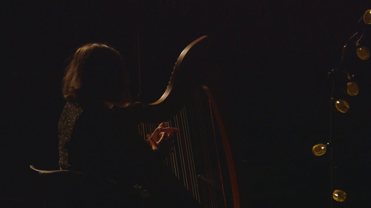 Mera Royle plays Mike Oldfield's Tubular Bells