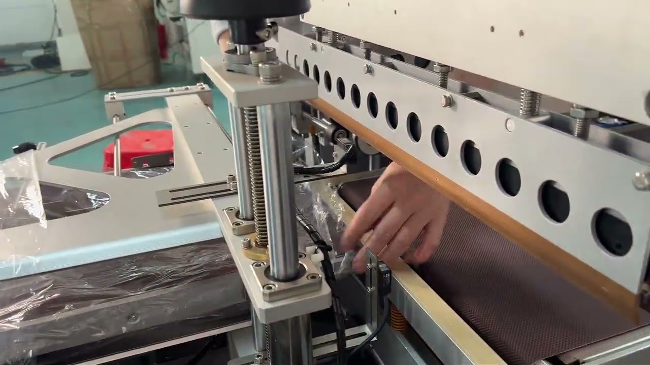 Film Loading Guide How to Install Film on The automatic L Bar Sealer TY 6050