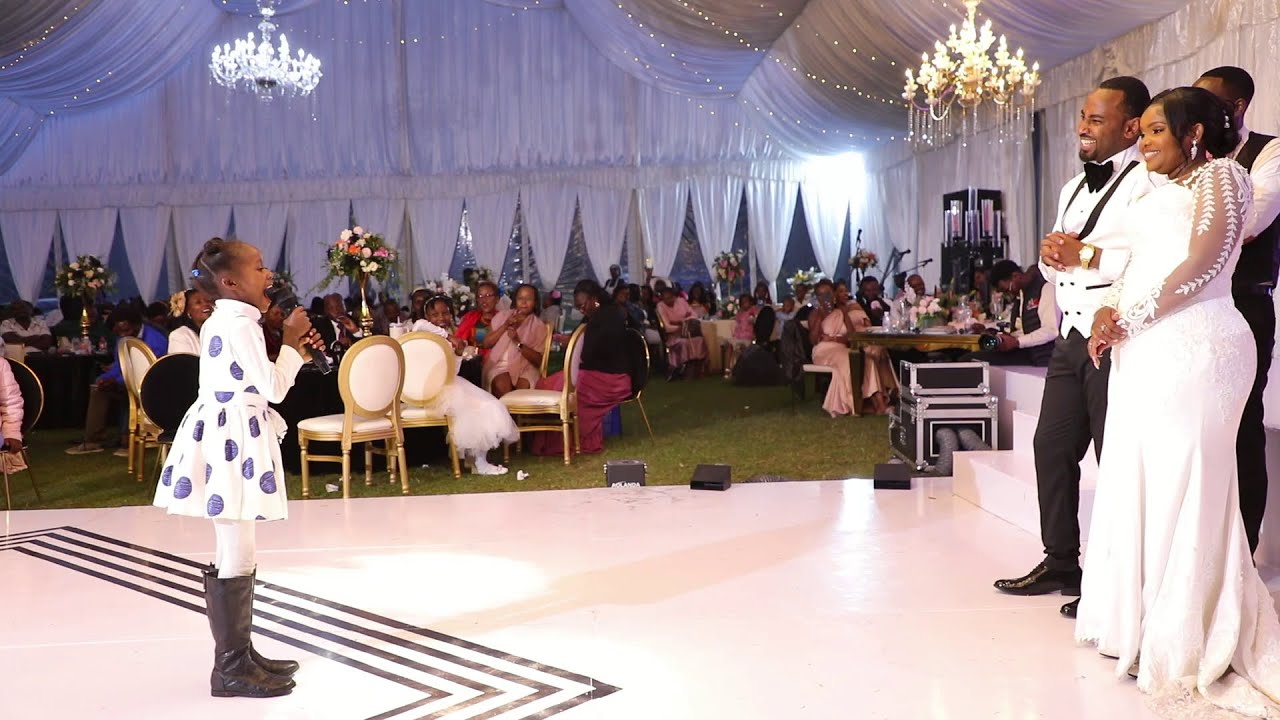 Super BA Lights Up Joyce & Wayne’s Wedding with a Poetic Vibe!