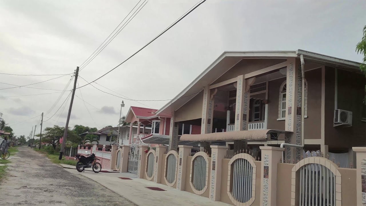 GUYANA: CANEFIELD SETTLEMENT, EAST BERBICE-CORENTYNE AND ICE CREAM AT CREME SELECT, NEW AMSTERDAM