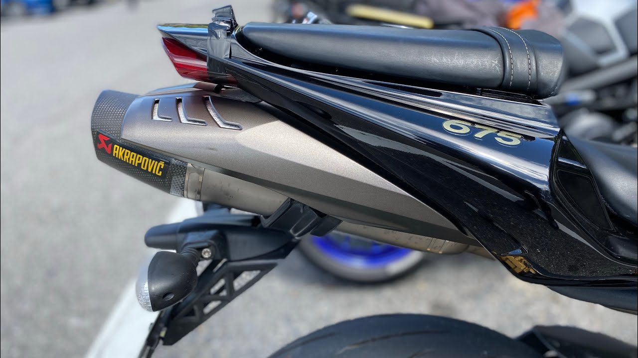 デイトナ675 アクラポビッチマフラー交換と純正との音比較
