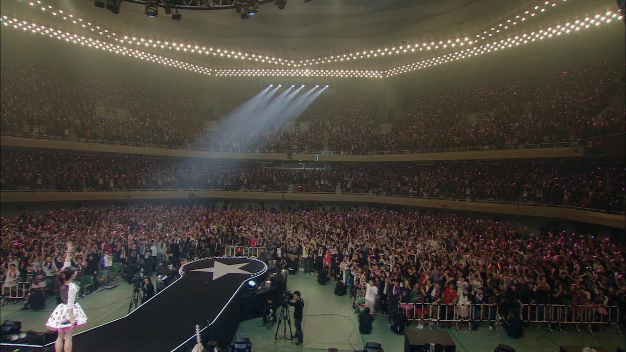 No More Time Machine -LiVE is Smile Always〜PiNK & BLACK〜 in 日本武道館「いちごドーナツ」-