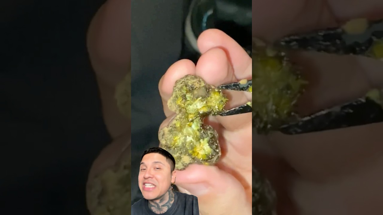 What in the world is this 🤮