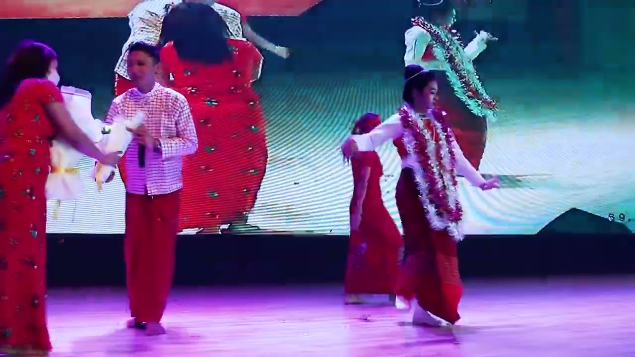 ချစ်သောမြန်မာပြည်    လပြည့်