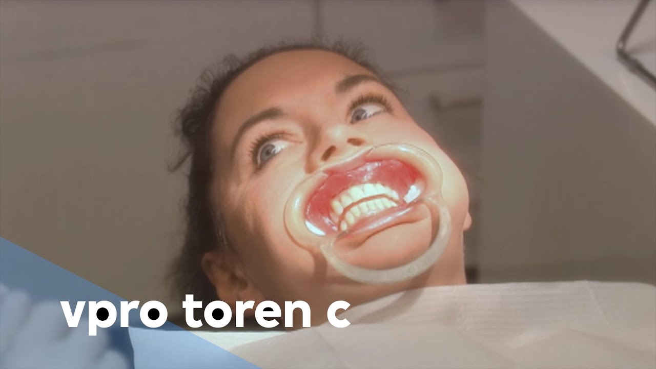 Bezoek aan de tandarts (Debbie) - Toren C