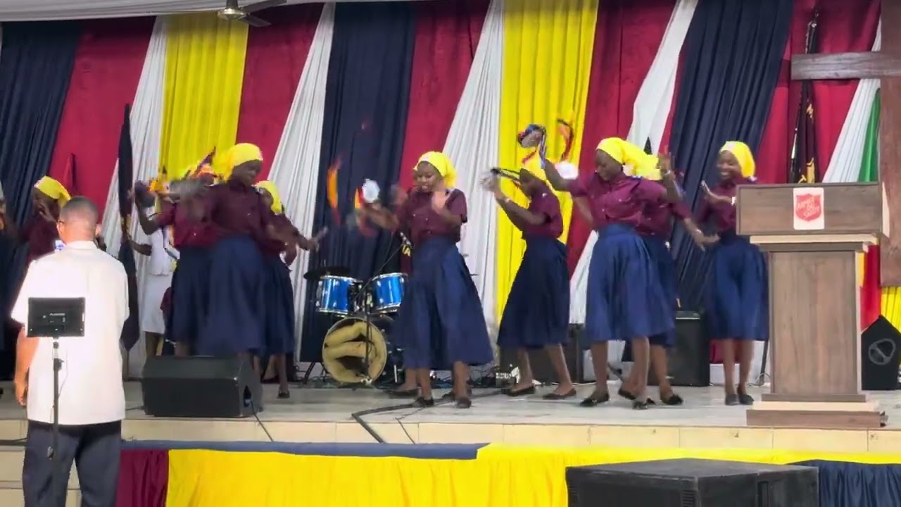 Tambourinaires juniors de météo au festival des TJ juin 2025