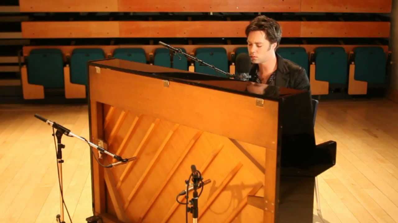 Rufus Wainwright performs Zebulon