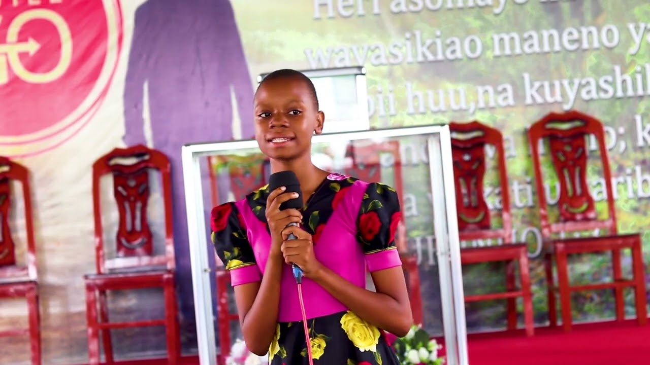 IBADA YA WATOTO KATIKA KANISA LA VITUKA SDA 