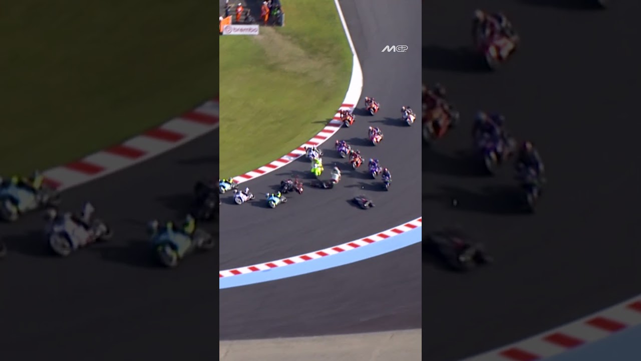 Opening-lap drama: Martin wipes Bezzecchi out! 💥