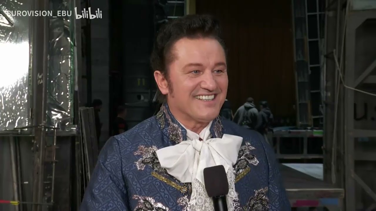 Piotr  Beczala on Andrea Chenier a the Metropolitan Opera