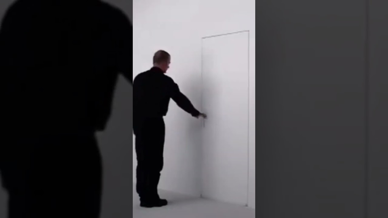 Strange Retro Performance Art? #Robot #thecreators #AI #Robot