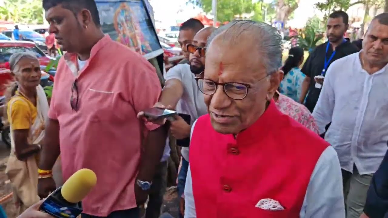 [En direct] Maha Shivratree au Maheshwarnath Temple Triolet en présence du PM Ramgoolam