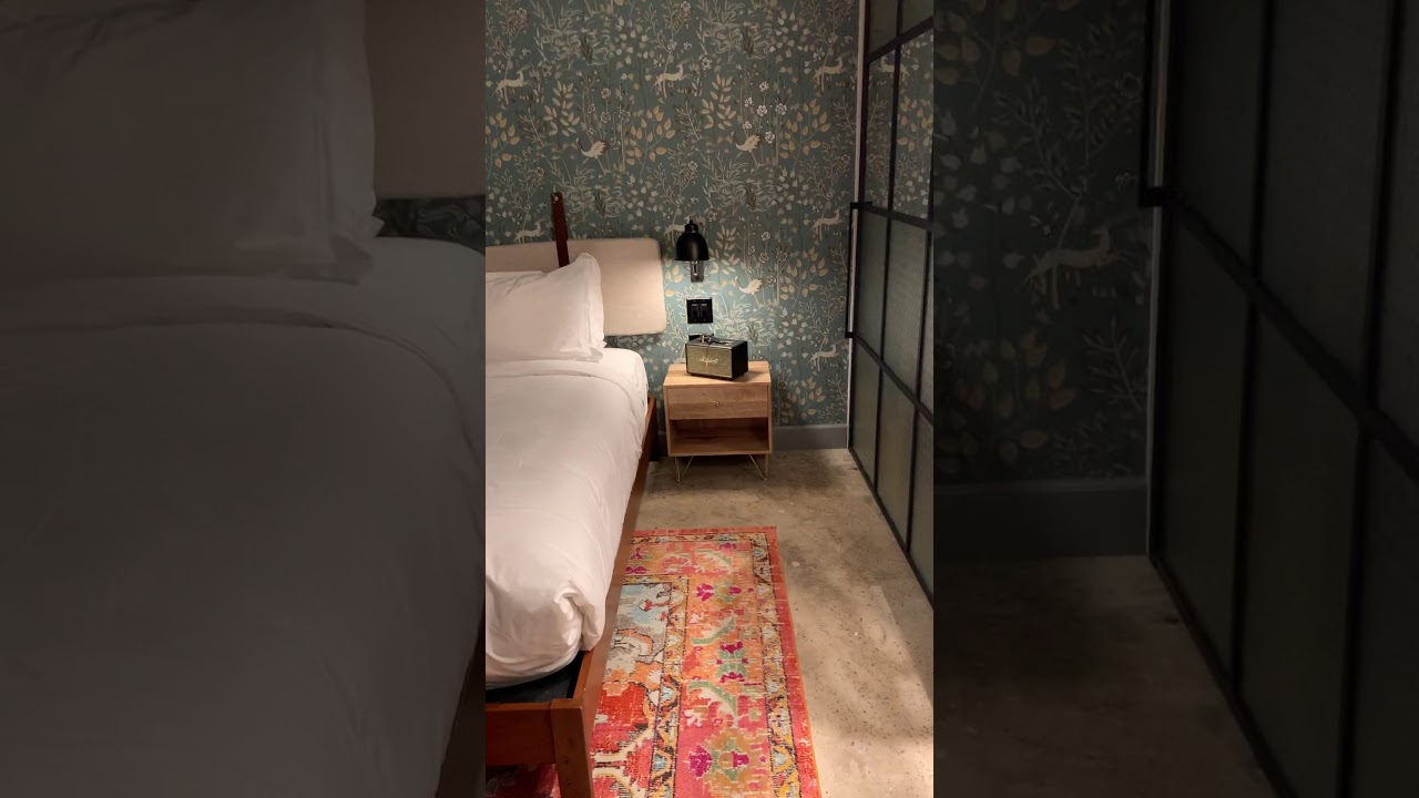 ARRIVE Hotel Memphis Room Tour