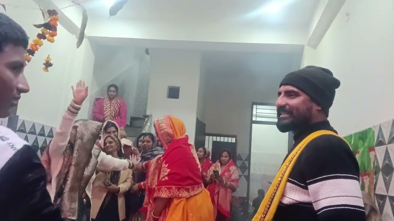 गृह प्रवेश की पूजा में बहूओ का धमाकेदार डांस #👌🏻👌🏻💯🥰# 