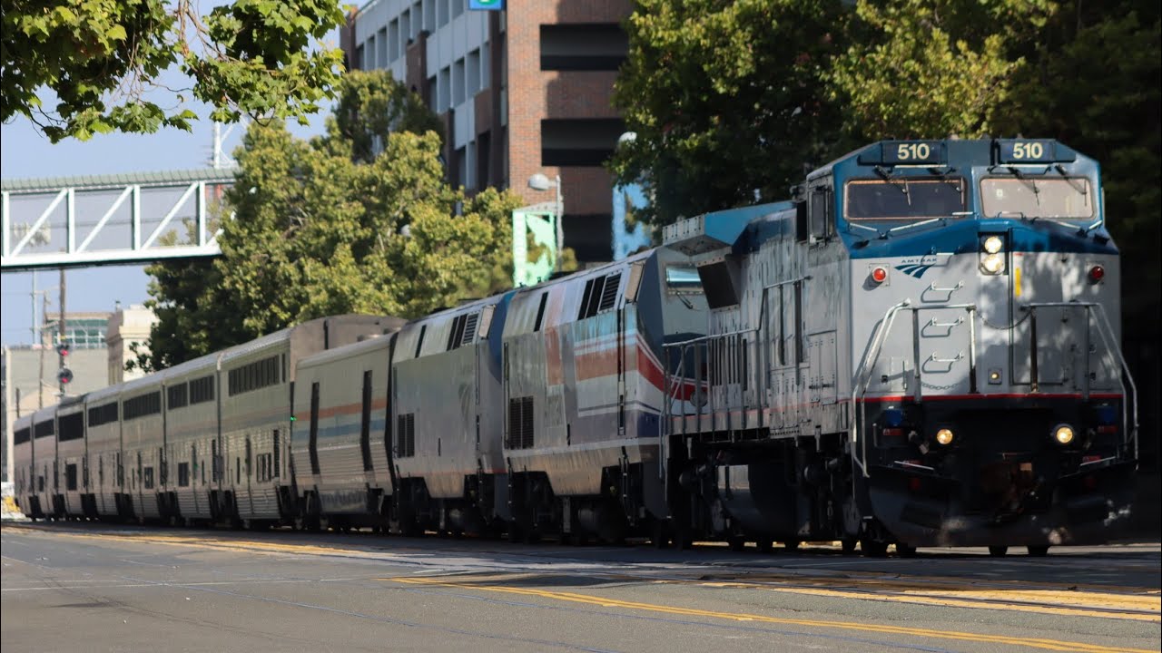 AMTK510 Dash 8 leads Coast Starlight w/ AMTK160 at Jack London