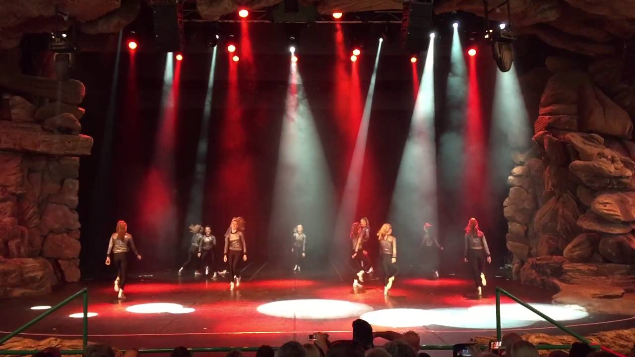 The Starlets performing at Disneyland Paris August 2016