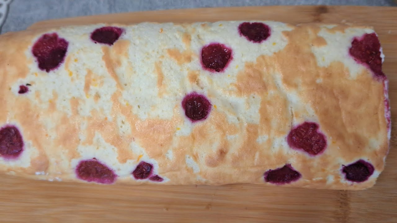 Rulada din albusuri de ou,🥰 cu mascarpone frisca și mango 😋