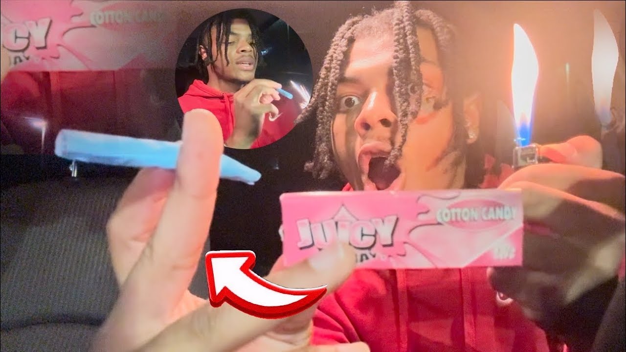 JUICY JAY COTTON CANDY PAPERS | REVIEW IT ACTUALLY TASTE LIKE COTTON CANDY ?