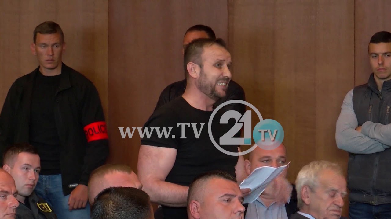 I AKUZUARI ZEKAJ: NUK JU NJOHIM SI SHTET, TENSIONE NË SEANCËN PËR LAGJEN E TRIMAVE