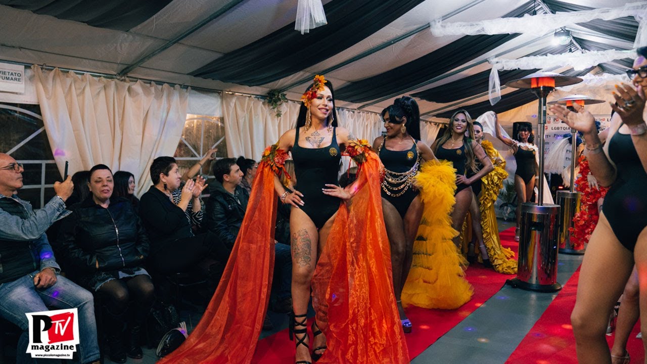 Sfilata in costume al Miss Trans Autunno 2023